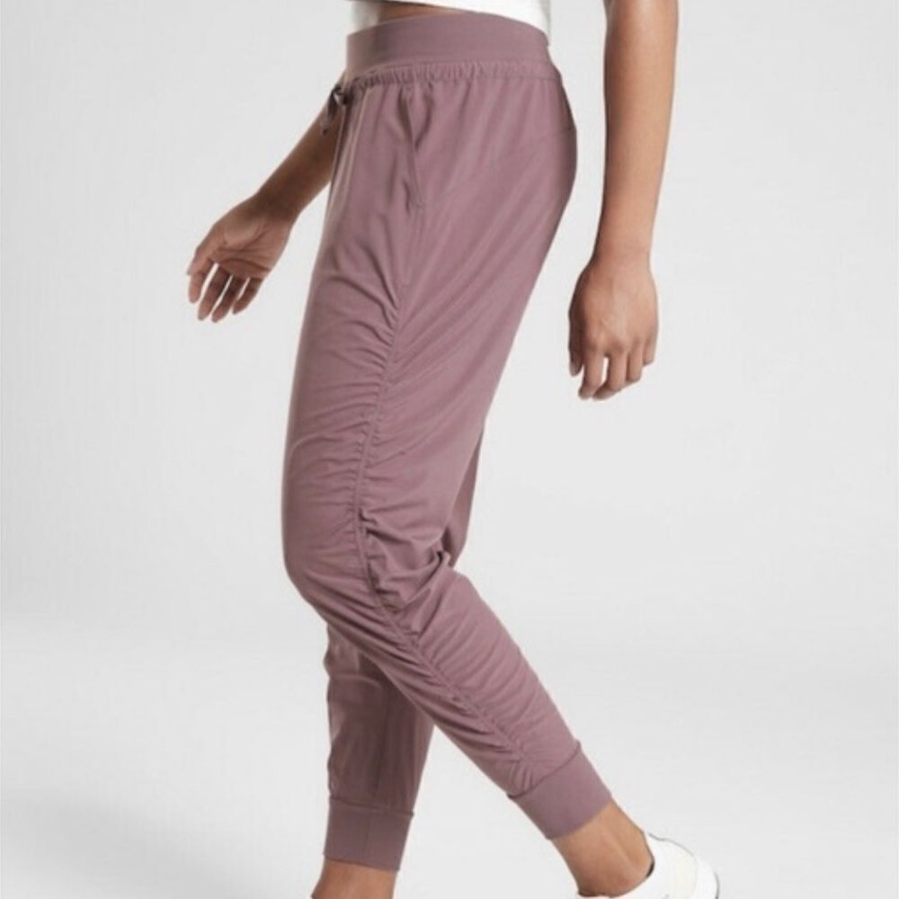✨ HP✨ATHLETA Attitude Pants✨ - Picture 2 of 6